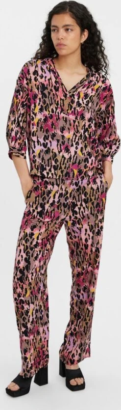 VERO MODA VMJAWI 3/4 V-NECK TOP WVN BTQ Dames Top - Maat L -Vrouwelijke Couture 355x1200