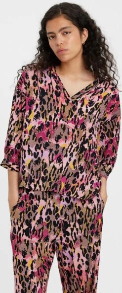 Voorkant -Vrouwelijke Couture 502x1200