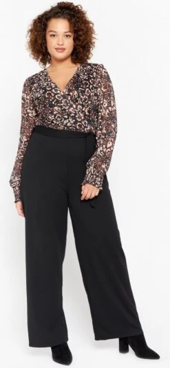 LOLALIZA Jumpsuit Met Luipaardprint - Zwart - Maat 46 -Vrouwelijke Couture 555x1200