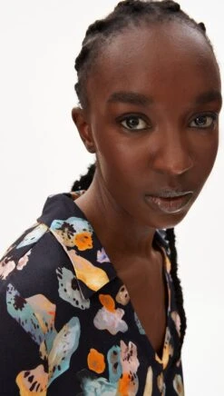 Voorkant -Vrouwelijke Couture 680x1200