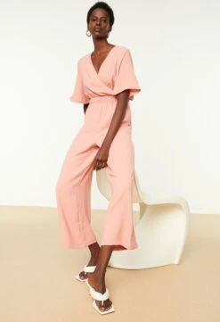 Trendyol Vrouwen Fluit Mouw Cache-coeur Jumpsuit